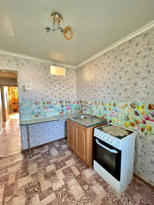Продам трехкомнатную (3-комн.) квартиру, Большая ул, 167, Ишим г