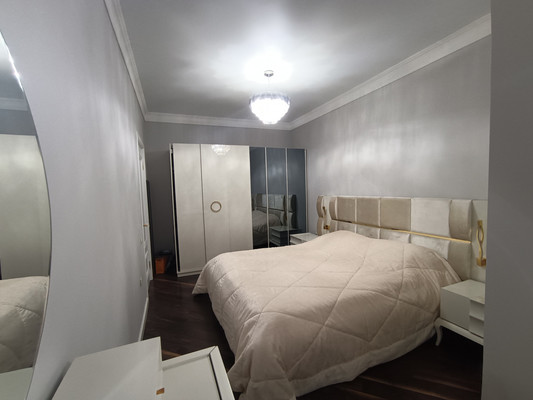 Продам многокомнатную квартиру, Тлостанова ул, 28, Нальчик г