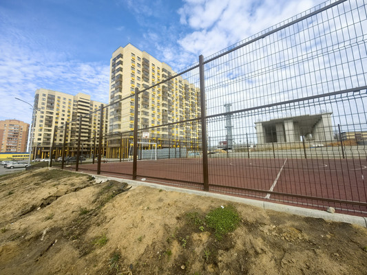 Продам трехкомнатную (3-комн.) квартиру, Дмитровская ул, 24, Базарово д