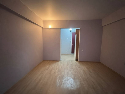 Продам трехкомнатную (3-комн.) квартиру, 3-я Фрунзенская ул, 3, Москва г