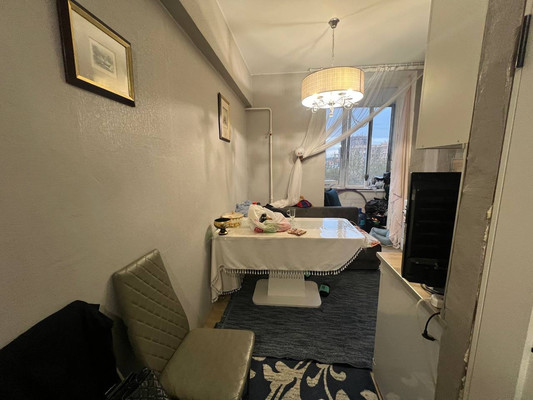 Продам трехкомнатную (3-комн.) квартиру, 3-я Фрунзенская ул, 3, Москва г