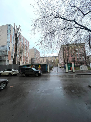 Продам трехкомнатную (3-комн.) квартиру, 3-я Фрунзенская ул, 3, Москва г