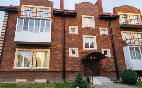 Продам однокомнатную (1-комн.) квартиру, Лукашова ул, 4, Калининград г