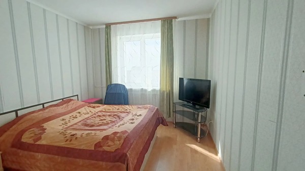 Продам трехкомнатную (3-комн.) квартиру, Гагарина ул, 149, Ханты-Мансийск г