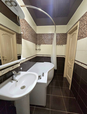 Продам однокомнатную (1-комн.) квартиру, Донская ул, 49, Симферополь г