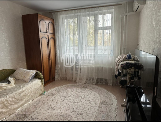 Продам однокомнатную (1-комн.) квартиру, Богданова ул, 14к1, Москва г