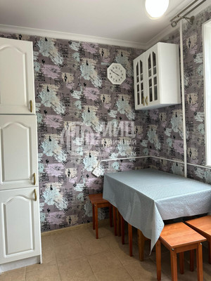 Продам однокомнатную (1-комн.) квартиру, Богданова ул, 14к1, Москва г