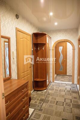 Продам двухкомнатную (2-комн.) квартиру, Владимирская ул, 31, Кохма г