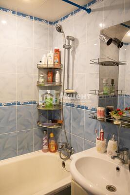 Продам двухкомнатную (2-комн.) квартиру, Владимирская ул, 31, Кохма г