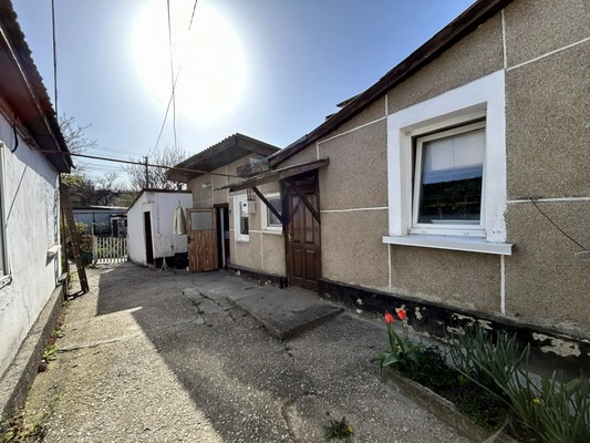 Продам дом, Ким ул, 37, Симферополь г, 0 км от города