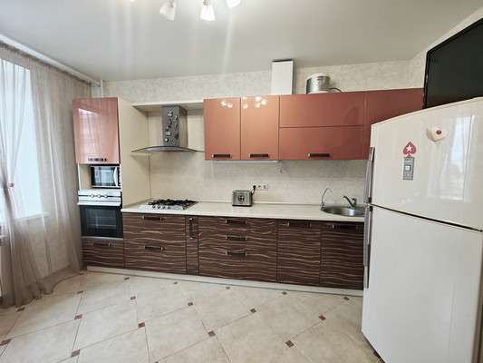 Продам двухкомнатную (2-комн.) квартиру, Чистопольская ул, 72, Казань г