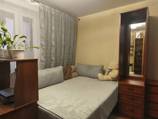 Продам трехкомнатную (3-комн.) квартиру, Завидная ул, 9, Видное г