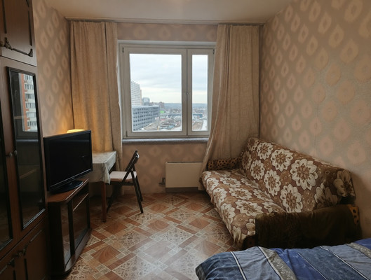 Продам трехкомнатную (3-комн.) квартиру, Завидная ул, 9, Видное г
