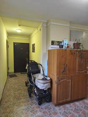 Продам трехкомнатную (3-комн.) квартиру, Завидная ул, 9, Видное г