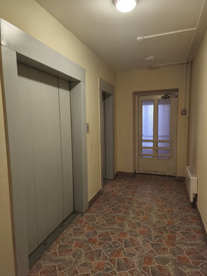 Продам трехкомнатную (3-комн.) квартиру, Завидная ул, 9, Видное г
