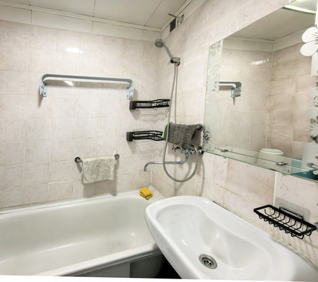 Сдам однокомнатную (1-комн.) квартиру, Михаила Борисова ул, 15а, Новороссийск г