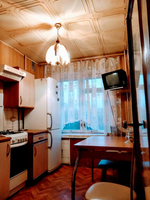 Продам трехкомнатную (3-комн.) квартиру, Флотская ул, 5, Долгопрудный г