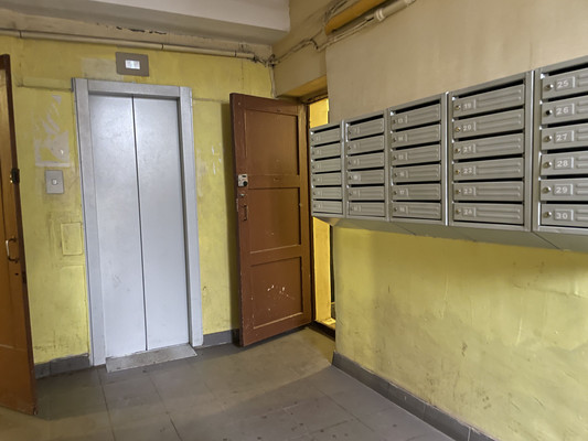 Продам трехкомнатную (3-комн.) квартиру, Флотская ул, 5, Долгопрудный г