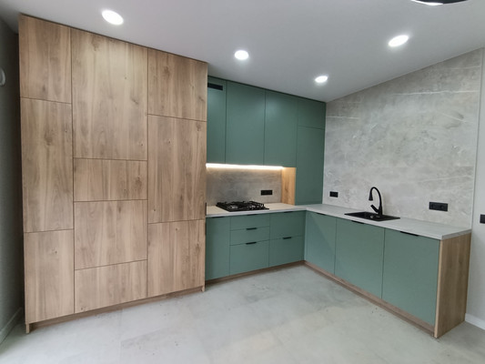 Продам двухкомнатную (2-комн.) квартиру, Южное полукольцо ул, 6к4, Прибрежное п