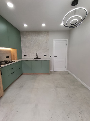 Продам двухкомнатную (2-комн.) квартиру, Южное полукольцо ул, 6к4, Прибрежное п