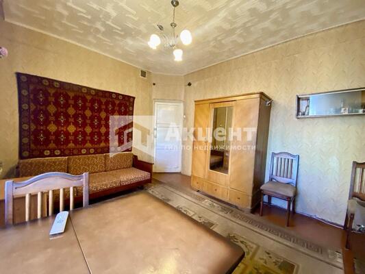 Продам двухкомнатную (2-комн.) квартиру, Фурманова ул, 4, Иваново г