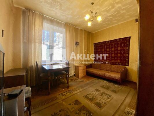 Продам двухкомнатную (2-комн.) квартиру, Фурманова ул, 4, Иваново г