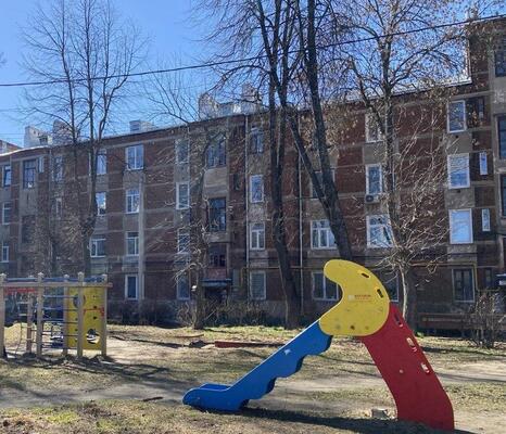 Продам двухкомнатную (2-комн.) квартиру, Фурманова ул, 4, Иваново г