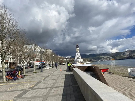 Продам двухкомнатную (2-комн.) квартиру, Имени Адмирала Серебрякова наб, 61, Новороссийск г