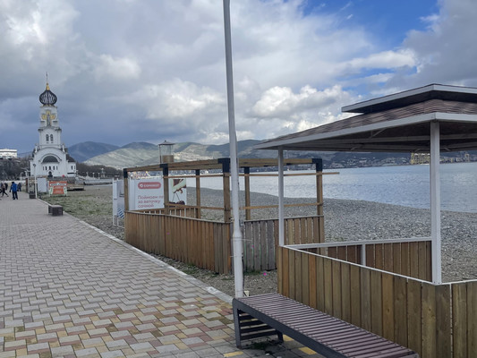 Продам двухкомнатную (2-комн.) квартиру, Имени Адмирала Серебрякова наб, 61, Новороссийск г