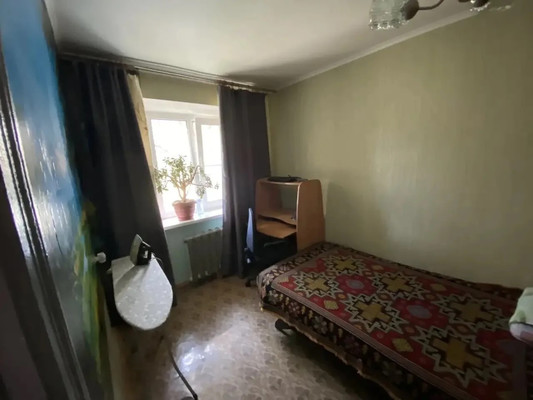 Продам двухкомнатную (2-комн.) квартиру, Имени Адмирала Серебрякова наб, 61, Новороссийск г