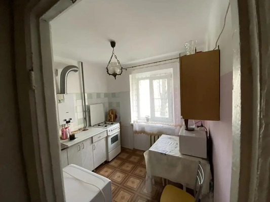 Продам двухкомнатную (2-комн.) квартиру, Имени Адмирала Серебрякова наб, 61, Новороссийск г