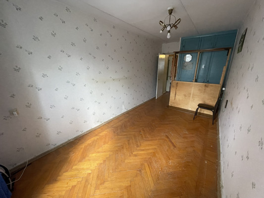 Продам двухкомнатную (2-комн.) квартиру, Суворовская ул, 52, Новороссийск г