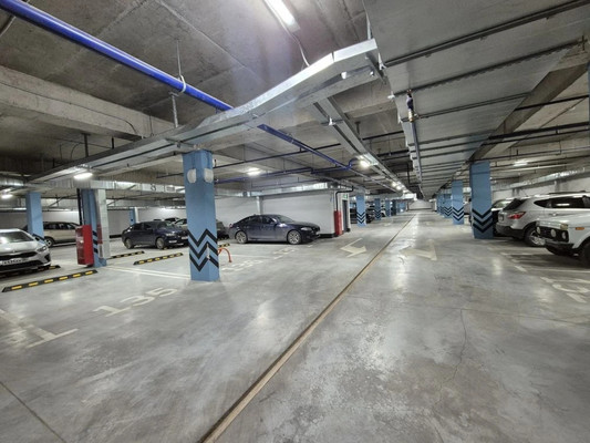 Продам машиноместо 13,3 м2, Куникова ул, 47гк1, Новороссийск г