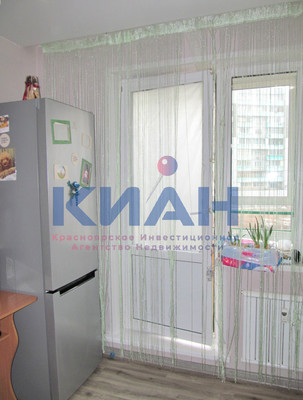 Продам однокомнатную (1-комн.) квартиру, Урванцева ул, 7, Красноярск г