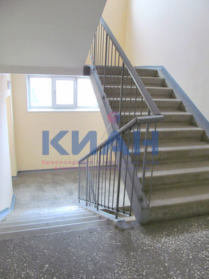Продам однокомнатную (1-комн.) квартиру, Урванцева ул, 7, Красноярск г