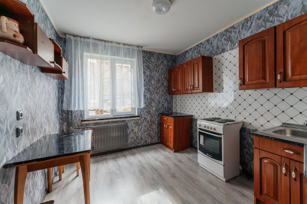 Продам однокомнатную (1-комн.) квартиру, Верхняя ул, 3к1, Старая д