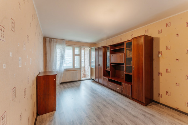 Продам однокомнатную (1-комн.) квартиру, Верхняя ул, 3к1, Старая д