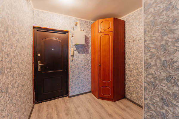 Продам однокомнатную (1-комн.) квартиру, Верхняя ул, 3к1, Старая д