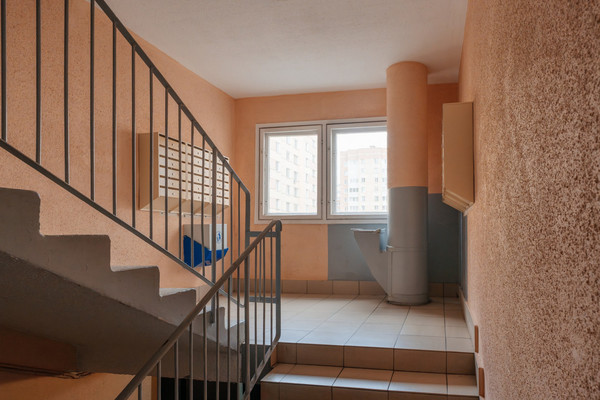 Продам однокомнатную (1-комн.) квартиру, Верхняя ул, 3к1, Старая д