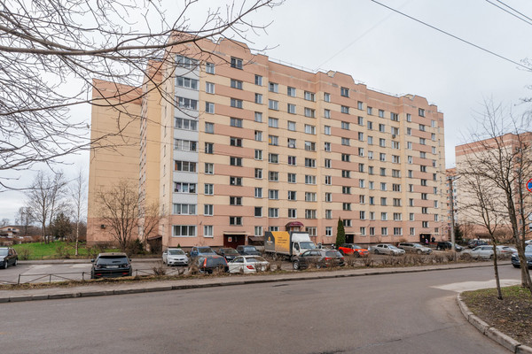 Продам однокомнатную (1-комн.) квартиру, Верхняя ул, 3к1, Старая д