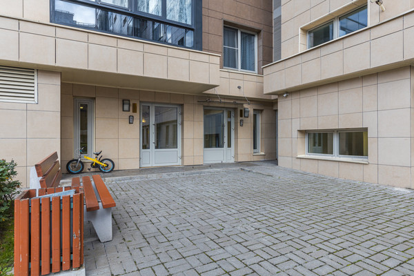 Продам однокомнатную (1-комн.) квартиру, Малый В.О. пр-кт, 64к1, Санкт-Петербург г