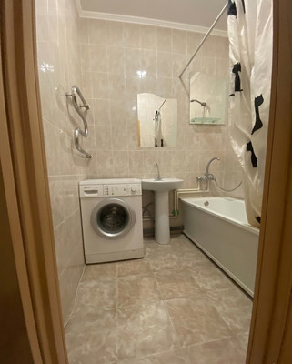 Продам двухкомнатную (2-комн.) квартиру, 43-й Армии ул, 19, Подольск г