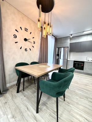 Продам трехкомнатную (3-комн.) квартиру, Южная наб, 10, Красноярск г