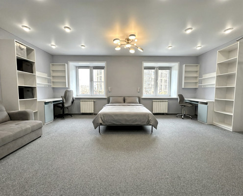 Продам трехкомнатную (3-комн.) квартиру, Южная наб, 10, Красноярск г