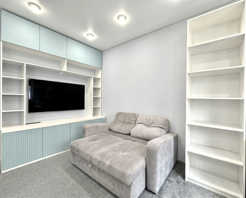 Продам трехкомнатную (3-комн.) квартиру, Южная наб, 10, Красноярск г