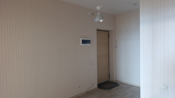 Продам однокомнатную (1-комн.) квартиру, Авиаторов ул, 45, Красноярск г