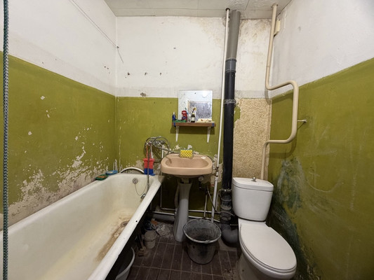 Продам однокомнатную (1-комн.) квартиру, Советский пер, 35, Комсомольское пгт