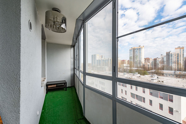 Продам однокомнатную (1-комн.) квартиру, Лабораторный пр-кт, 20к3, Санкт-Петербург г