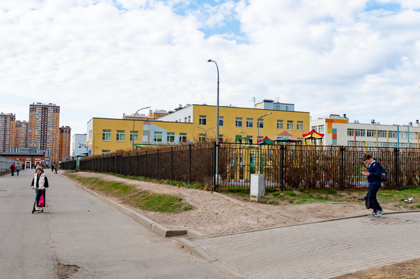 Продам однокомнатную (1-комн.) квартиру, Лабораторный пр-кт, 20к3, Санкт-Петербург г