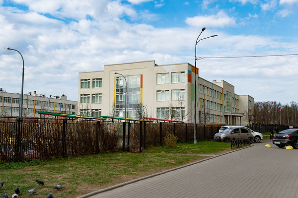 Продам однокомнатную (1-комн.) квартиру, Лабораторный пр-кт, 20к3, Санкт-Петербург г